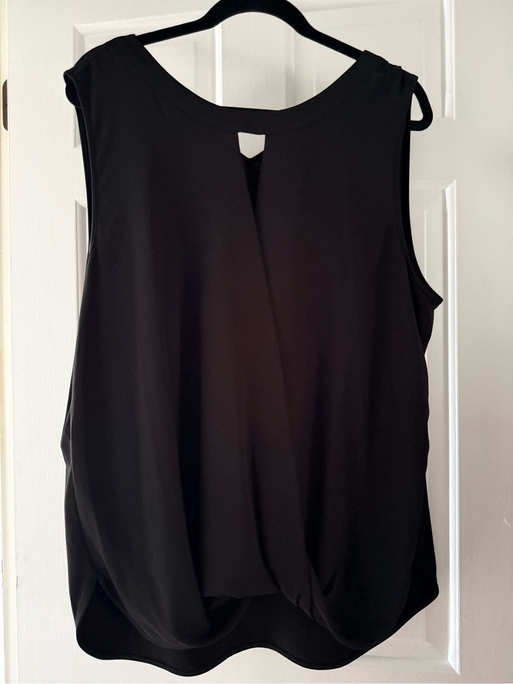 41 Hawthorn Black Sleeveless Twist-Front Blouse w/ Tie Back